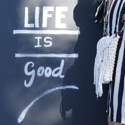 haakpakket heuptas met durable braided garens en macrame flap