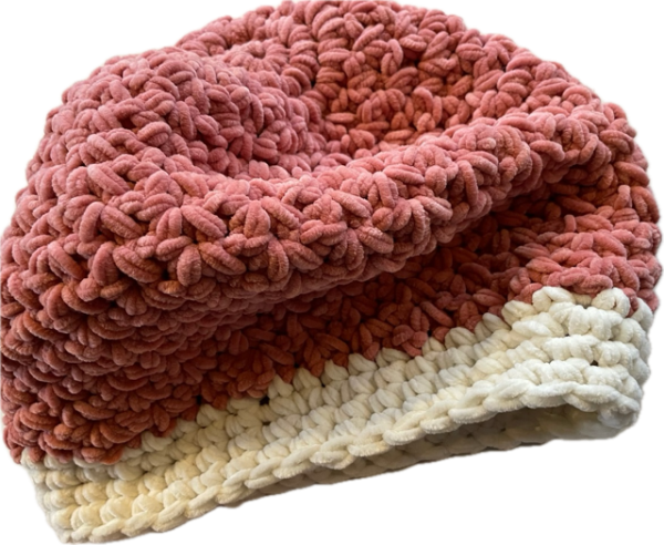 beanie -druable -velvet. haakpakket coloursoflife.nl met patroon