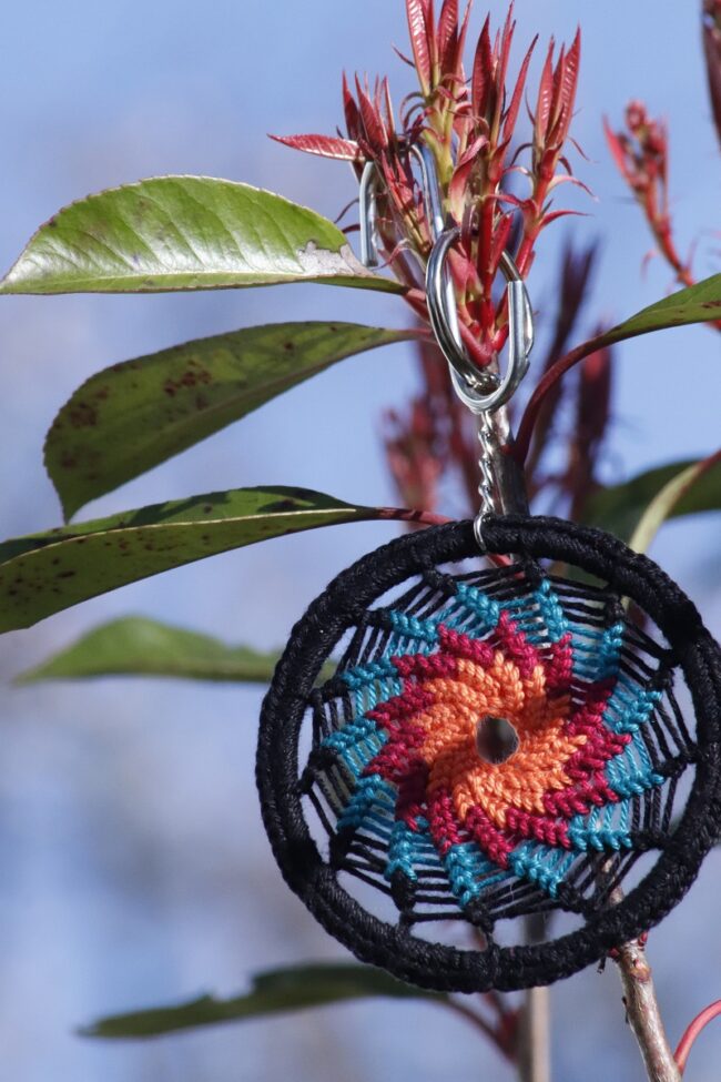 mandala col black 3 bagcharm mandala sleutelhangers ontworpen door coloursoflife.nl voor re-style